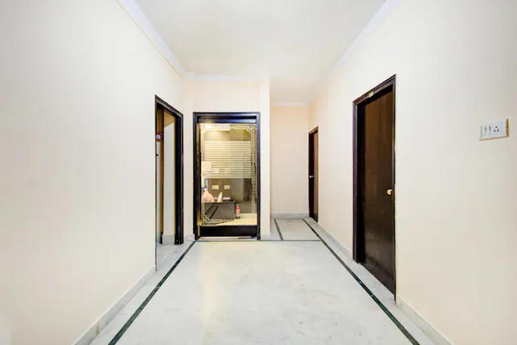 Dover Inn By Bookmerihotel Kolkata Exterior photo